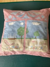 Coussin enfant rose d'occasion  Castelginest