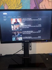 Televisore united pollici usato  Papiano