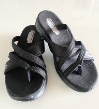 Sandálias Skechers femininas confortáveis pretas chinelo tiras 9. Bom estado! comprar usado Sandálias Skechers femininas confortáveis pretas chinelo tiras 9. Bom estado! comprar usado  Enviando para Brazil