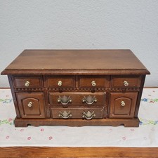 Usado, Aparador estilo madeira escura vintage caixa de joias vaidade ouro veludo espelho década de 1970 comprar usado  Enviando para Brazil