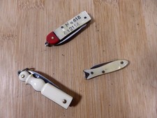 Anciens couteaux pliants d'occasion  Rives