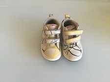 Camper twins bootie for sale  EVESHAM