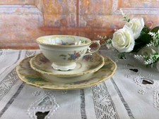 Tasse assiettes porcelaine d'occasion  La Ferté-sous-Jouarre