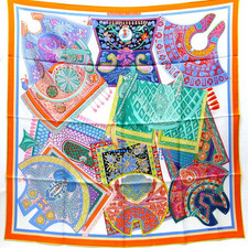 Hermes scarf carre d'occasion  Expédié en Belgium