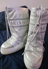 moon boots d'occasion moon boots d'occasion Expédié en Belgium
