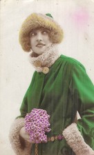 Women fur hat d'occasion  Expédié en Belgium