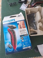 Rasoio elettrico philips usato  Goro