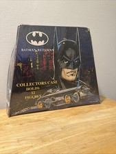 Lote e estojo de bonecos de ação do Batman comprar usado Lote e estojo de bonecos de ação do Batman comprar usado  Enviando para Brazil