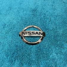 Usado, 2013-2019 Nissan Sentra emblema do porta-malas traseiro fabricante de equipamento original 💎 cola antiga removida comprar usado  Enviando para Brazil