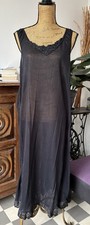 Nuisette femme long d'occasion Nuisette femme long d'occasion  Saint-Ouen