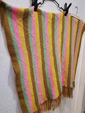 Sofá de crochê vintage grande feito à mão Afgan Throw retrô anos 60 franja multicolorida comprar usado  Enviando para Brazil