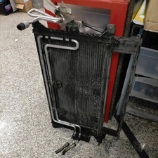 64538375513 condensatore bmw usato  Italia