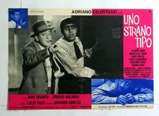 Cm.46x66 uno strano usato Cm.46x66 uno strano usato  Italia