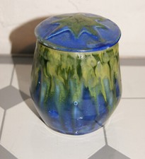 Ancien petit pot d'occasion  Saint-Julien-du-Sault