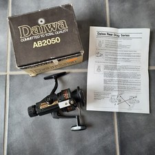 Alte angelrolle daiwa gebraucht kaufen  Heuchelheim