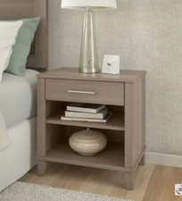 Table nightstand end for sale  Sterling Heights