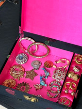 Vintage brooches and d'occasion  Expédié en Belgium