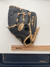 Rawlings baseball glove for sale  Elk Grove