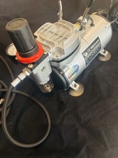 Compressore portatile usato Compressore portatile usato  Zeccone