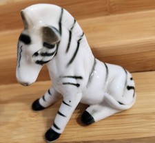 Zebra animal sitting for sale  Oviedo