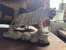 Medium standing snow for sale  NEWPORT