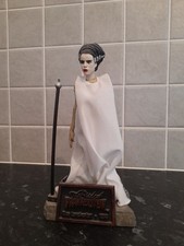 1999 sideshow bride for sale  AIRDRIE
