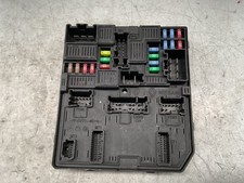Centralina porta fusibili usato Centralina porta fusibili usato  Italia