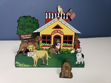Boneco extra Shelia's colecionável de madeira "Our Shelter" Dog House Bow Wow comprar usado  Enviando para Brazil