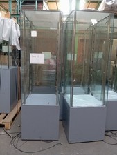 Robuste museumsvitrine sockel gebraucht kaufen  Köln