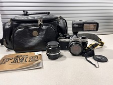 Usado, Câmera Nikon FM2 com duas lentes Nikon e flash Nikon + estojo de transporte - FUNCIONANDO comprar usado  Enviando para Brazil