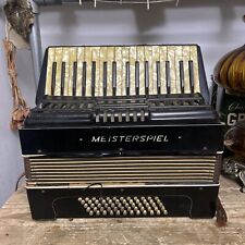 60 bass accordion for sale  MALVERN