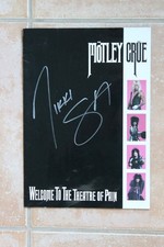 Nikki Sixx Motley Crue autografado assinado Theatre Of Pain Tour Program The Dirt comprar usado Nikki Sixx Motley Crue autografado assinado Theatre Of Pain Tour Program The Dirt comprar usado  Enviando para Brazil