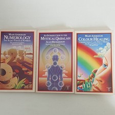 Livros de cromoterapia de cura colorida poder dos números numerologia cabala mística comprar usado  Enviando para Brazil
