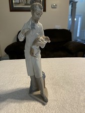 Lladro retired veterinarian for sale  Charlotte