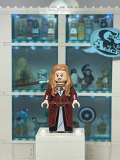 Lego minifigure elizabeth usato  Firenze