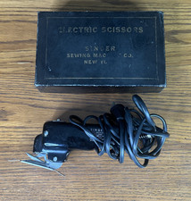 Vintage singer sewing for sale  Baldwinsville