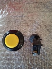 Usado, Pulsante Arcade con Micro switch EDIERRE Pulsante GIALLO Edierre Cabinati comprar usado  Enviando para Brazil