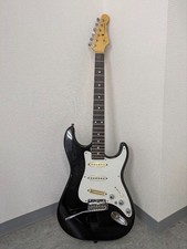 Guitare électrique 500 d'occasion  Expédié en France