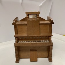 Old doll house for sale  Oradell
