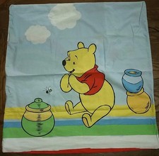 oreiller winnie l ourson d'occasion oreiller winnie l ourson d'occasion  Le Mans