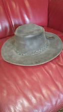 Chapeau cuir veritable d'occasion  Chazay-d'Azergues