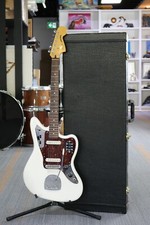 Guitarra elétrica branca olímpica modificada vintage 2013 Squier Jaguar comprar usado  Enviando para Brazil