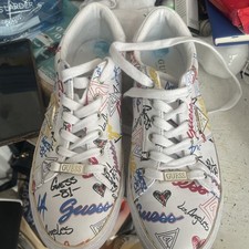 Guess trainers used for sale  THORNTON HEATH