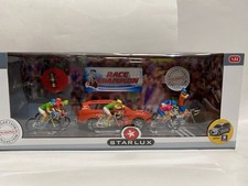Carro campeão de corrida STARLUX 1:32 e ciclistas de plástico comprar usado  Enviando para Brazil