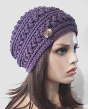 Sombrero de ganchillo hecho a mano para mujer gorro berenjena púrpura puffs segunda mano  Embacar hacia Mexico