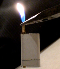 Briquet cartier must d'occasion  France