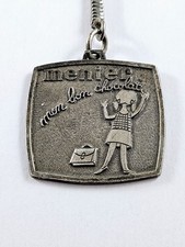 Chaveiro - Chocolat Menier década de 1960 - Escola - Por estande - Vintage comprar usado  Enviando para Brazil