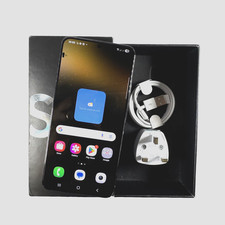 Samsung Galaxy S22+ Plus 256GB Phantom Black estado médio grau C 139 comprar usado Samsung Galaxy S22+ Plus 256GB Phantom Black estado médio grau C 139 comprar usado  Enviando para Brazil
