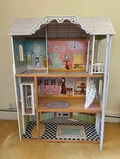 Barbie dolls house. for sale  MILTON KEYNES