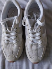 Girls beige trainers for sale  HIGH WYCOMBE